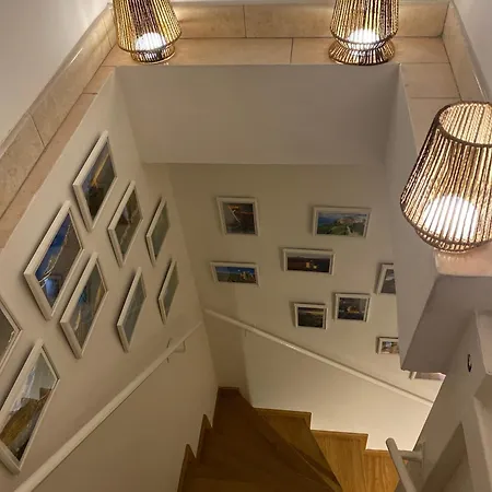 Semesterbostad Lu Cantucce Di Francesc - Luce Sul Borgo E Chiara Sul Mare *