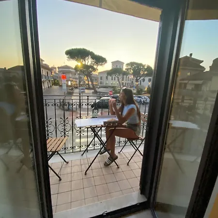 Lu Cantucce Di Francesc - Luce Sul Borgo E Chiara Sul Mare * Montesilvano Marina